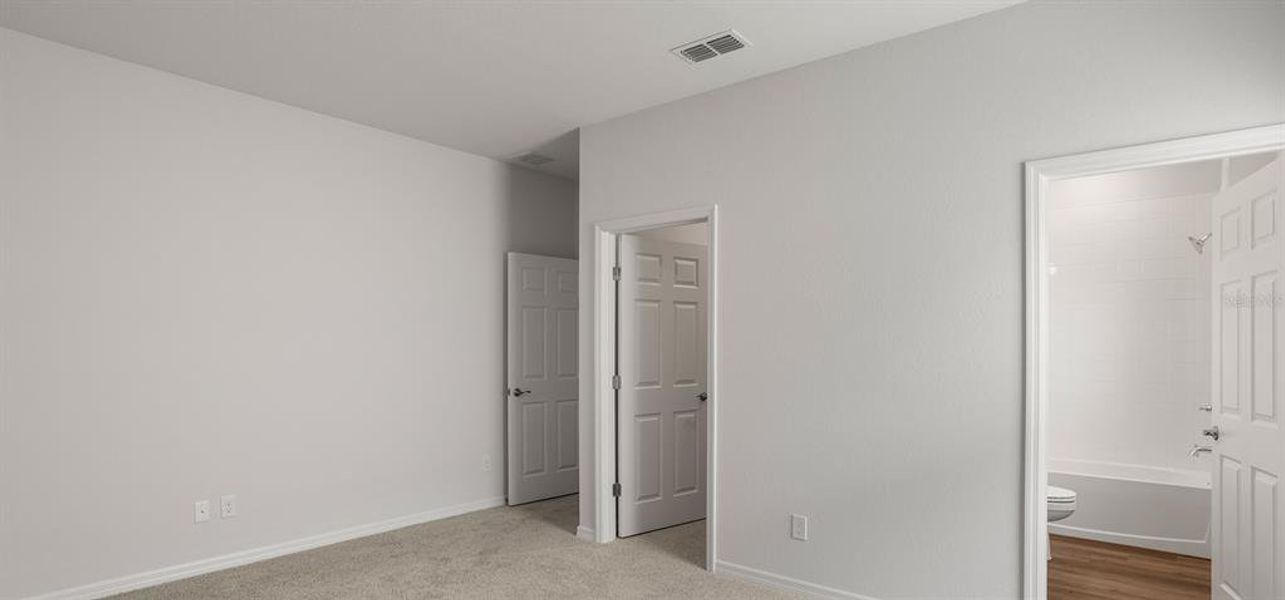 Spacious, unfurnished interior of a new home in The Crossings - Single-Family Homes, St. Cloud (Image 20).