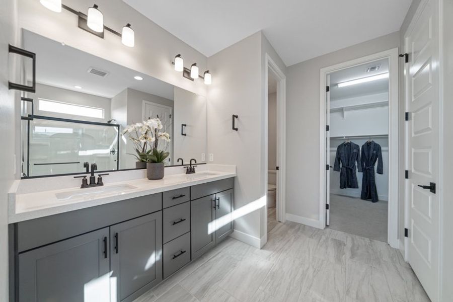 Furnished interior view inside a new home in Estrella, Goodyear (Image 8).