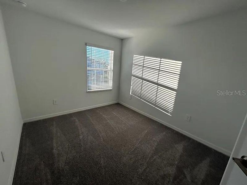 Spacious, unfurnished interior of a new home in , Palmetto (Image 9).