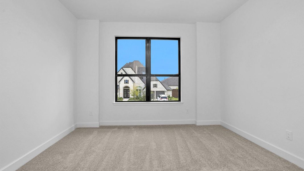 Spacious, unfurnished interior of a new home in Meridiana 70', Manvel (Image 14).