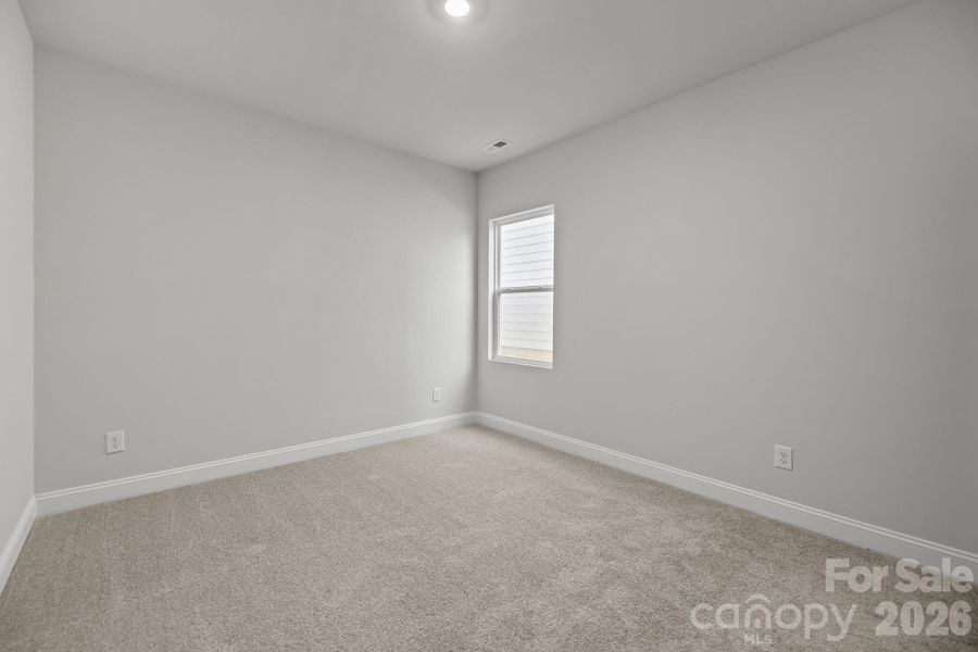 1st floor guest bedroom