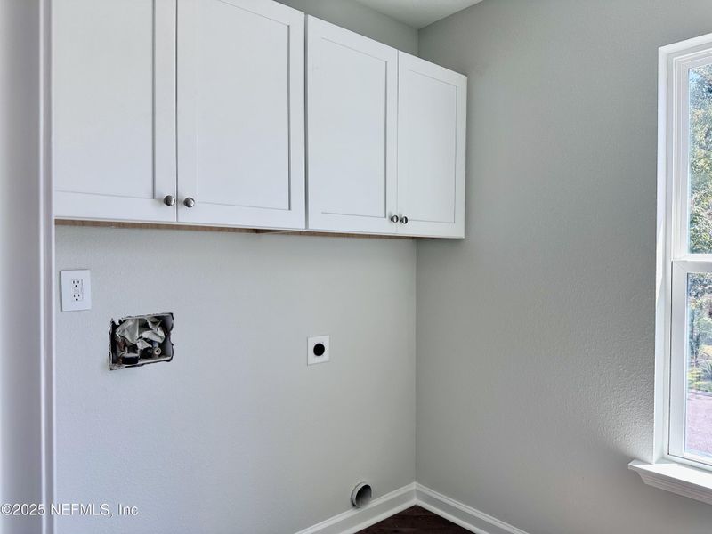 Image 16 of a home in .