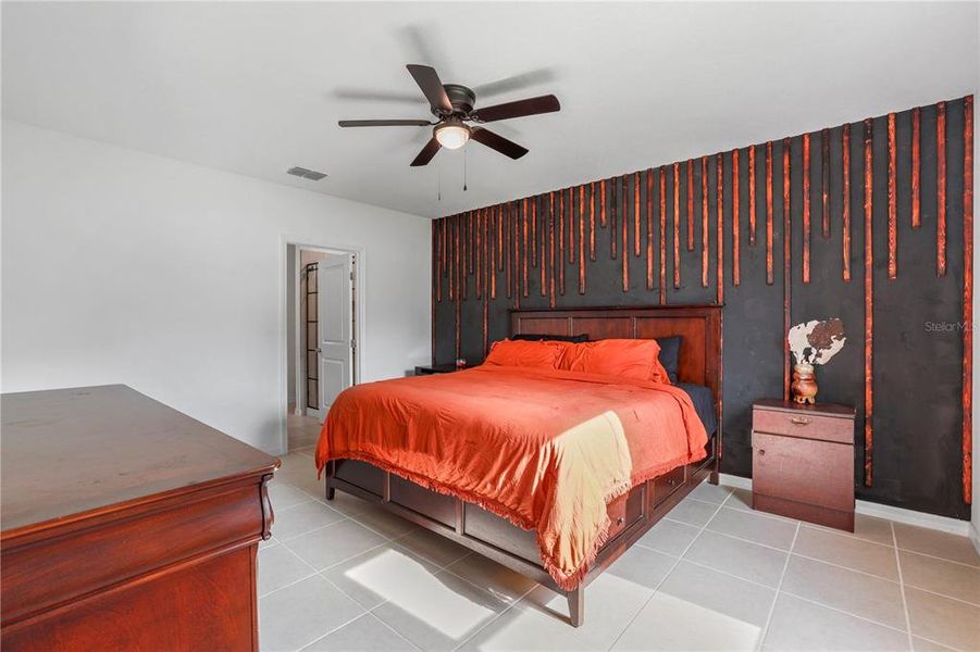 Furnished interior view inside a new home in Cypress Point at Lake Parker, Lakeland (Image 10).