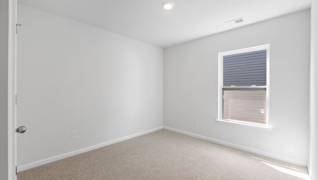 Spacious, unfurnished interior of a new home in Harper Ridge, Roebuck (Image 14).