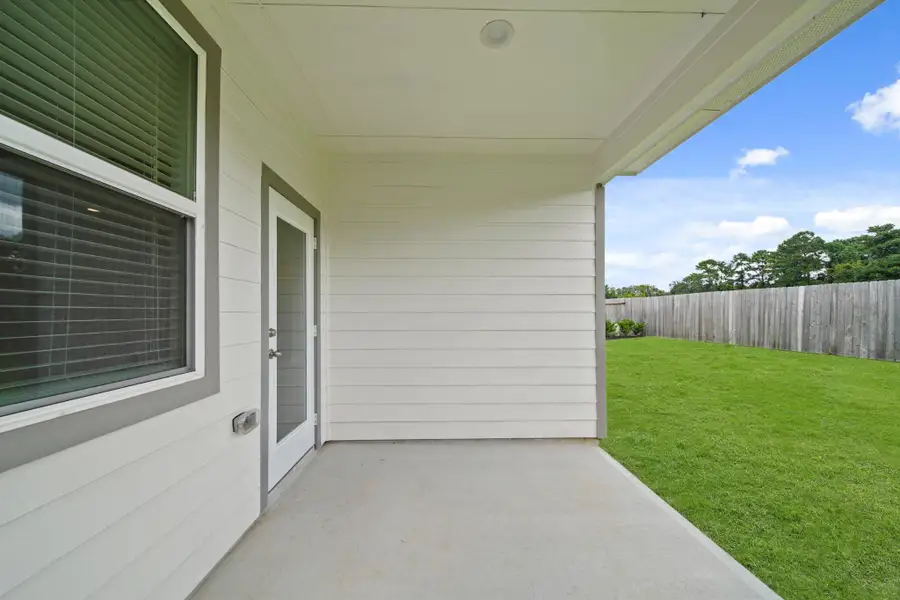 Image 35 of a home in Grand Oaks – The Cove.