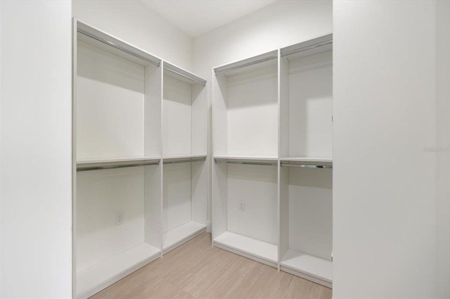 Spacious, unfurnished interior of a new home in , North Port (Image 21).