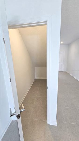 Spacious, unfurnished interior of a new home in Westview, Kissimmee (Image 23). Spacious, unfurnished interior of a new home in Westview, Kissimmee (Image 23).