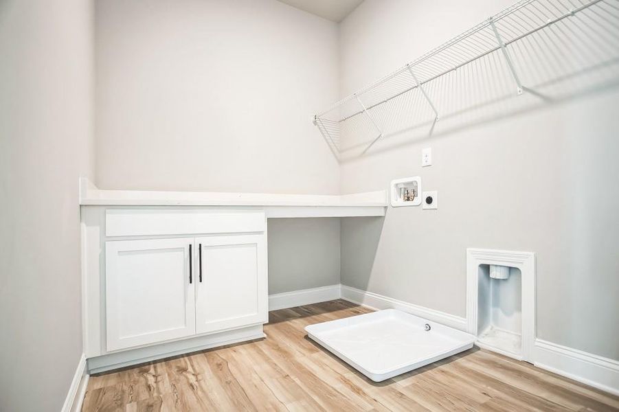 Spacious, unfurnished interior of a new home in Maddox Landing, Hoschton (Image 26). Spacious, unfurnished interior of a new home in Maddox Landing, Hoschton (Image 26).