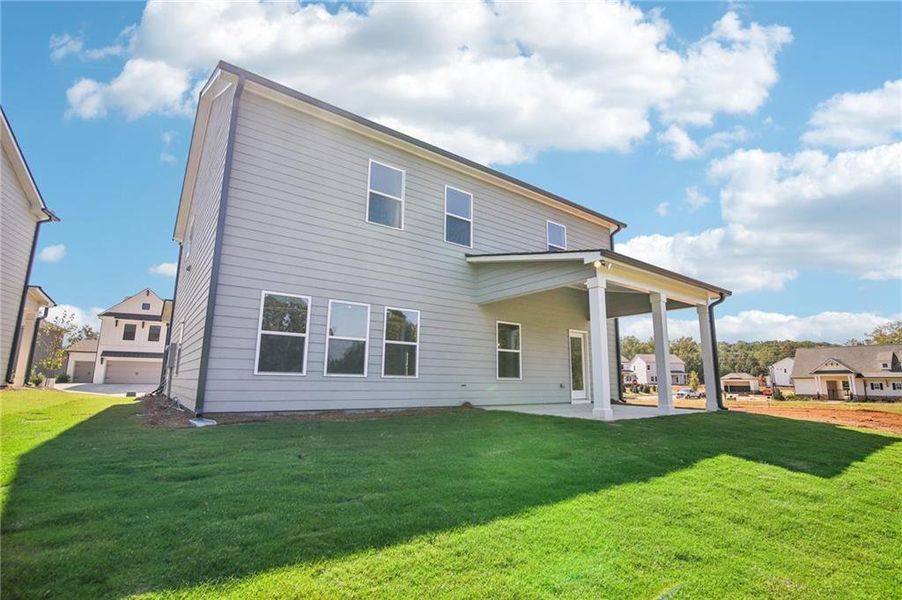 Exterior details and patio area of a home in Ponderosa Farms Estates, Gainesville (Image 4).