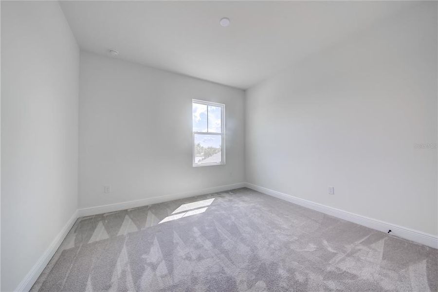 Spacious, unfurnished interior of a new home in Bungalow Walk at Lakewood Ranch, Lakewood Ranch (Image 30).