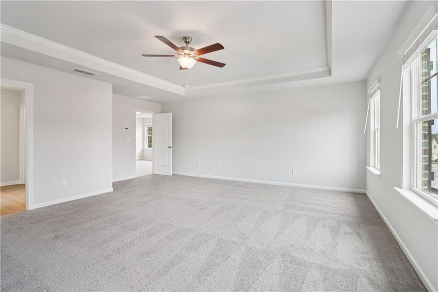 Spacious, unfurnished interior of a new home in Abbotts Crossing, Conyers (Image 44).