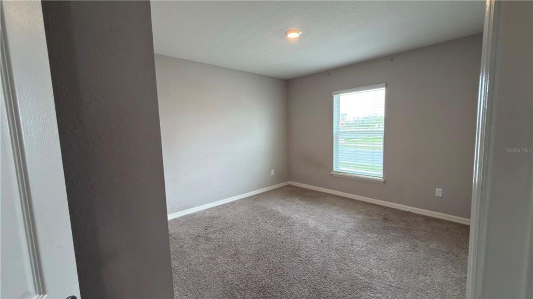 Spacious, unfurnished interior of a new home in , St. Cloud (Image 20).