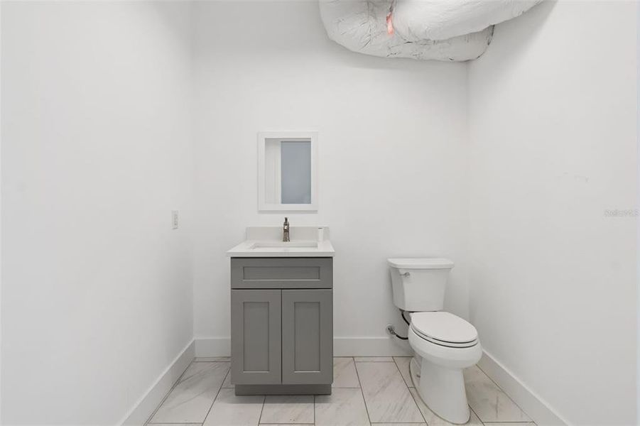 Furnished interior view inside a new home in , Sarasota (Image 69).