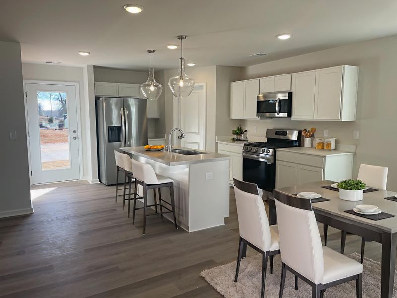 Representative furnished interior of a home built from the Haven by Veranda Homes in Pinehaven, Laurens (Image 6).