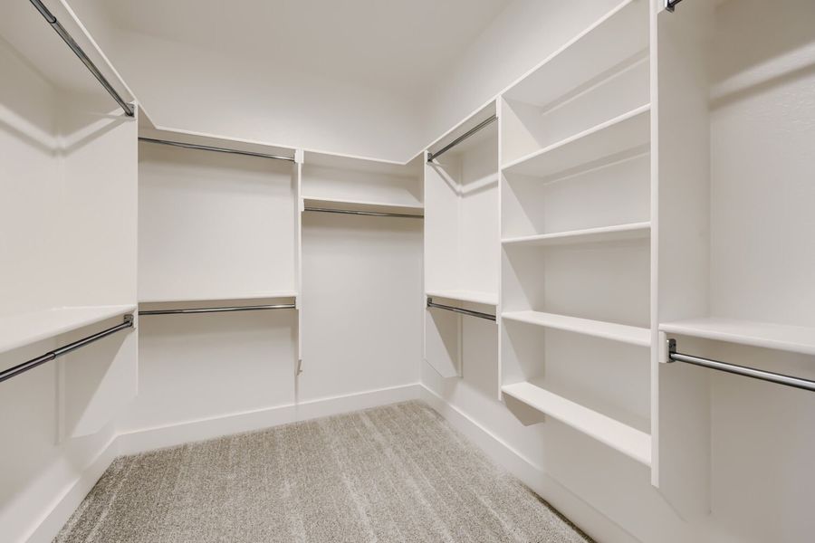 11528 Hardwick - Primary Closet 11528 Hardwick - Primary Closet