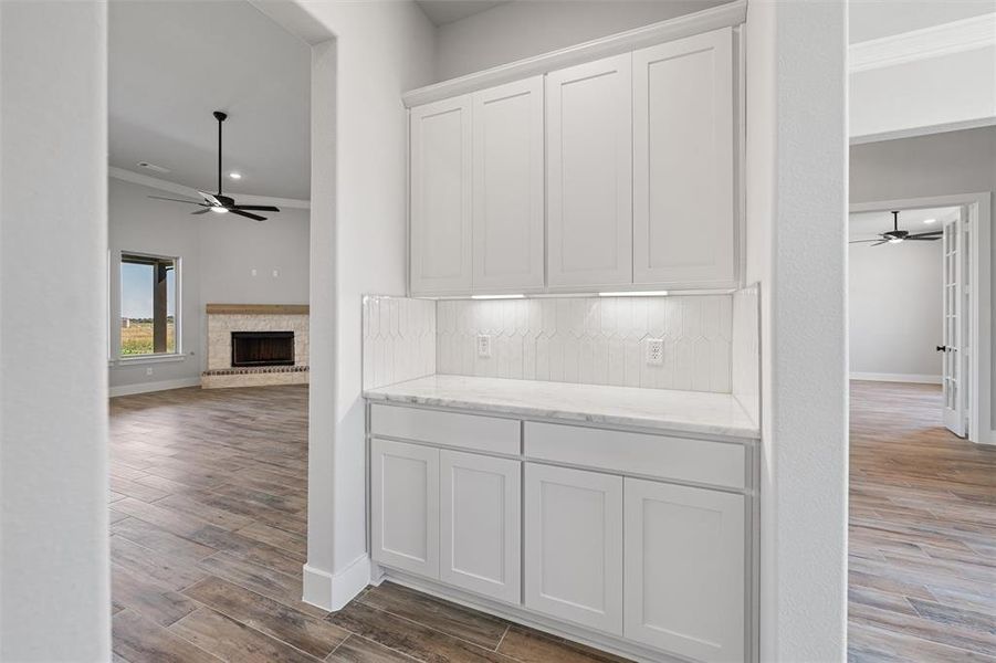 Furnished interior view inside a new home in Rocky Top, Krum (Image 13). Furnished interior view inside a new home in Rocky Top, Krum (Image 13).