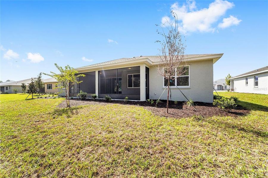 Exterior details and patio area of a home in , Ocala (Image 26).
