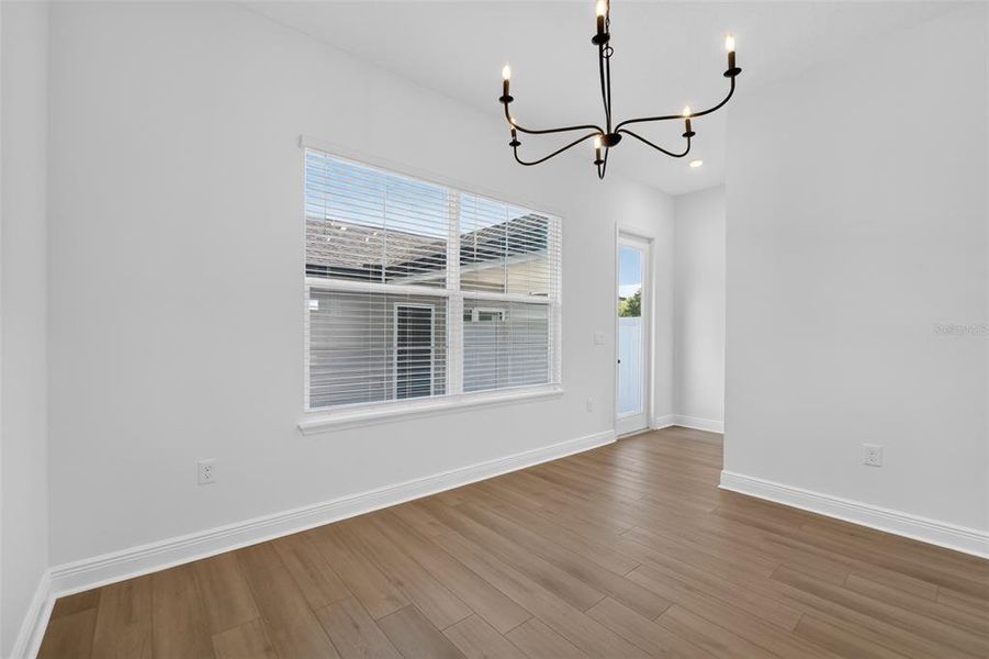 Spacious, unfurnished interior of a new home in Lake Cawood Cove, Windermere (Image 10). Spacious, unfurnished interior of a new home in Lake Cawood Cove, Windermere (Image 10).