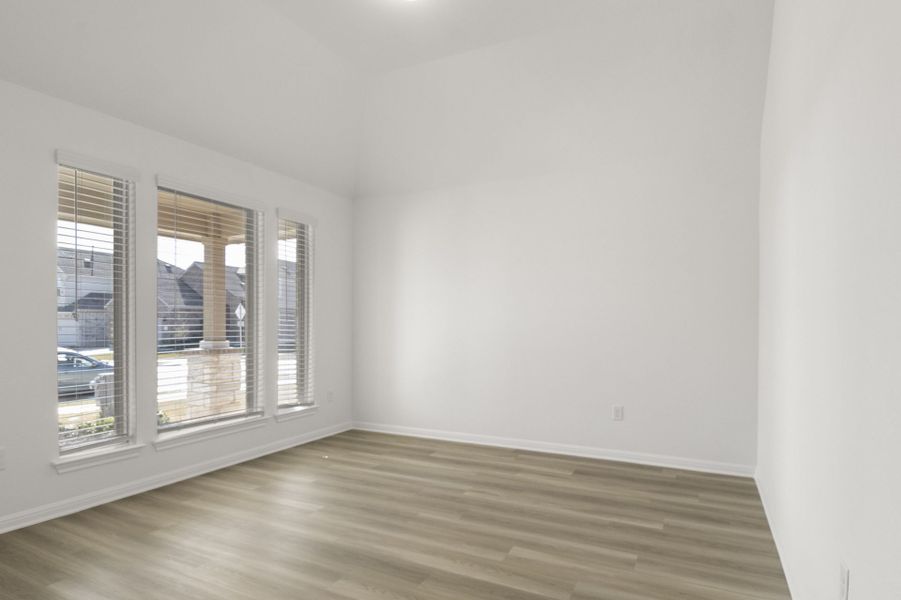 Spacious, unfurnished interior of a new home in Crosswinds, Kyle (Image 24).