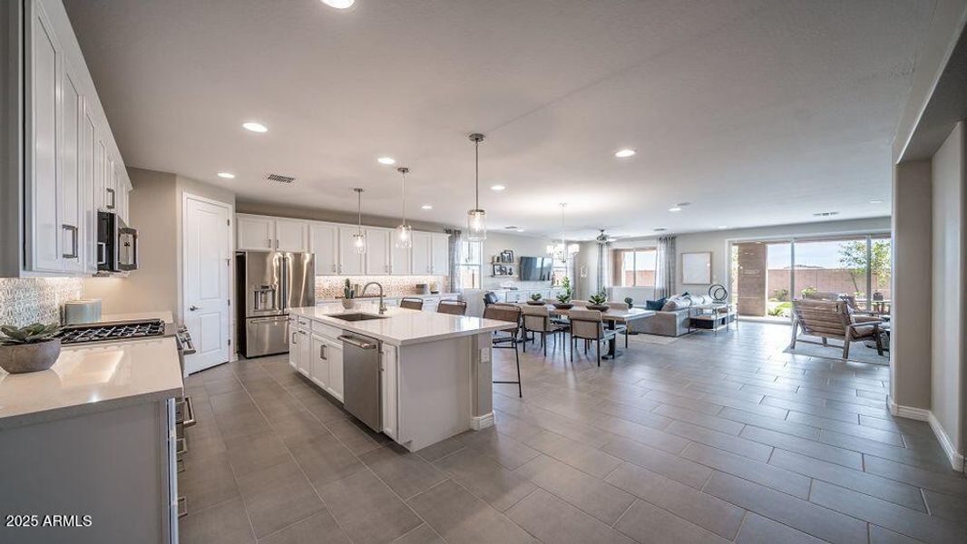 11881 N 169th Ave 11881 N 169th Ave