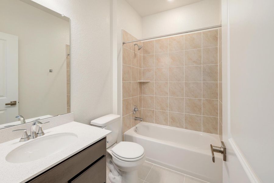 Furnished interior view inside a new home in Mustang Valley, Manor (Image 10). Furnished interior view inside a new home in Mustang Valley, Manor (Image 10).