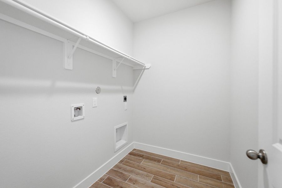 Spacious, unfurnished interior of a new home in Ashland, Richwood (Image 26).