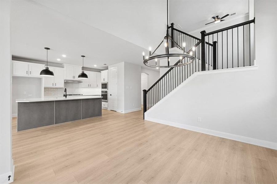 Spacious, unfurnished interior of a new home in South Pointe Cottage Series, Mansfield (Image 27). Spacious, unfurnished interior of a new home in South Pointe Cottage Series, Mansfield (Image 27).