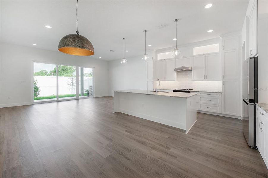 Furnished interior view inside a new home in , Tampa (Image 31).