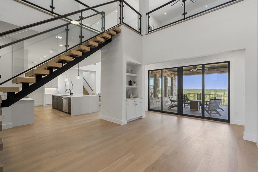Spacious, unfurnished interior of a new home in Milky Way at River Place, Austin (Image 21). Spacious, unfurnished interior of a new home in Milky Way at River Place, Austin (Image 21).