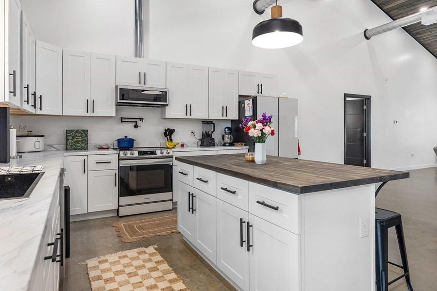 Furnished interior view inside a new home in , Woodville (Image 12).