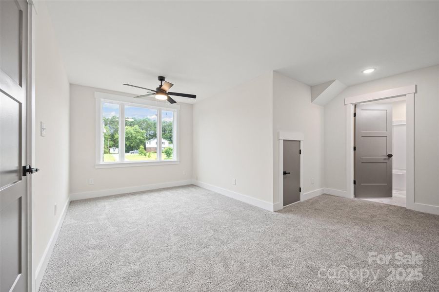 Image 32 of a home in .