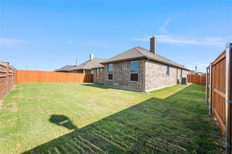 Exterior details and patio area of a home in Northstar, Fort Worth (Image 23). Exterior details and patio area of a home in Northstar, Fort Worth (Image 23).