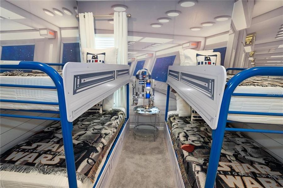 Furnished interior view inside a new home in , Orlando (Image 24).