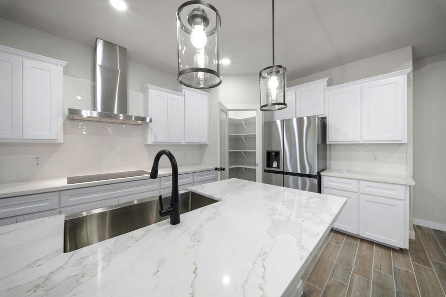 Furnished interior view inside a new home in Alberta Heights, Edinburg (Image 6).
