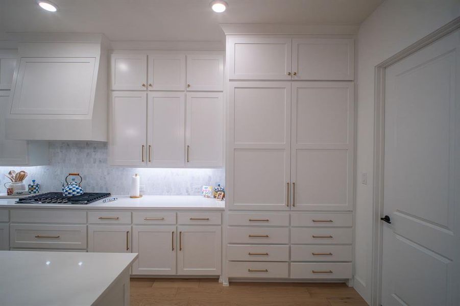 Furnished interior view inside a new home in The Homestead - 62', Rockwall (Image 13). Furnished interior view inside a new home in The Homestead - 62', Rockwall (Image 13).