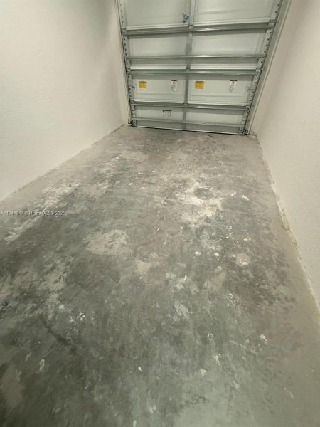 Spacious, unfurnished interior of a new home in , Lehigh Acres (Image 10). Spacious, unfurnished interior of a new home in , Lehigh Acres (Image 10).