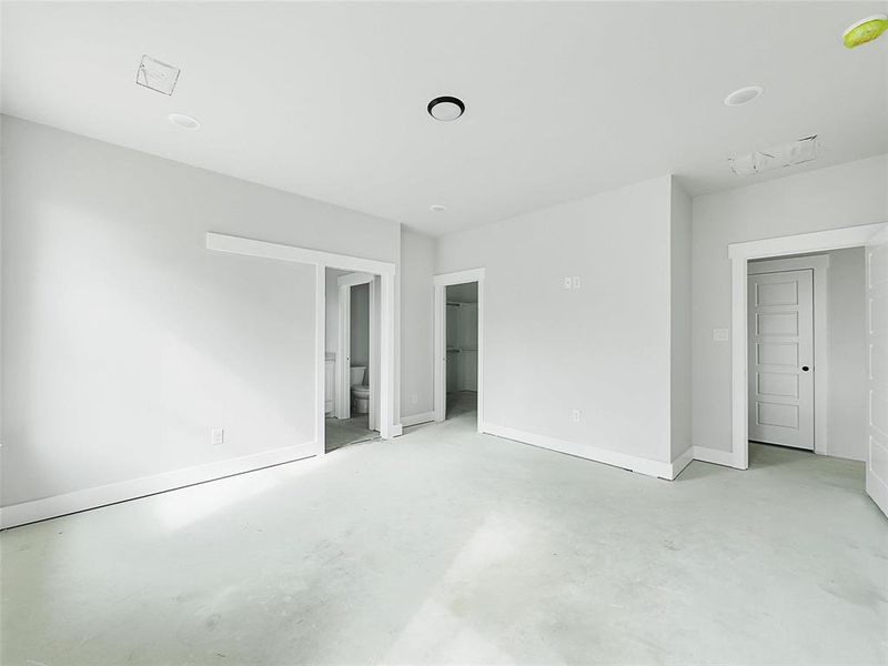 Spacious, unfurnished interior of a new home in , Sherman (Image 18). Spacious, unfurnished interior of a new home in , Sherman (Image 18).