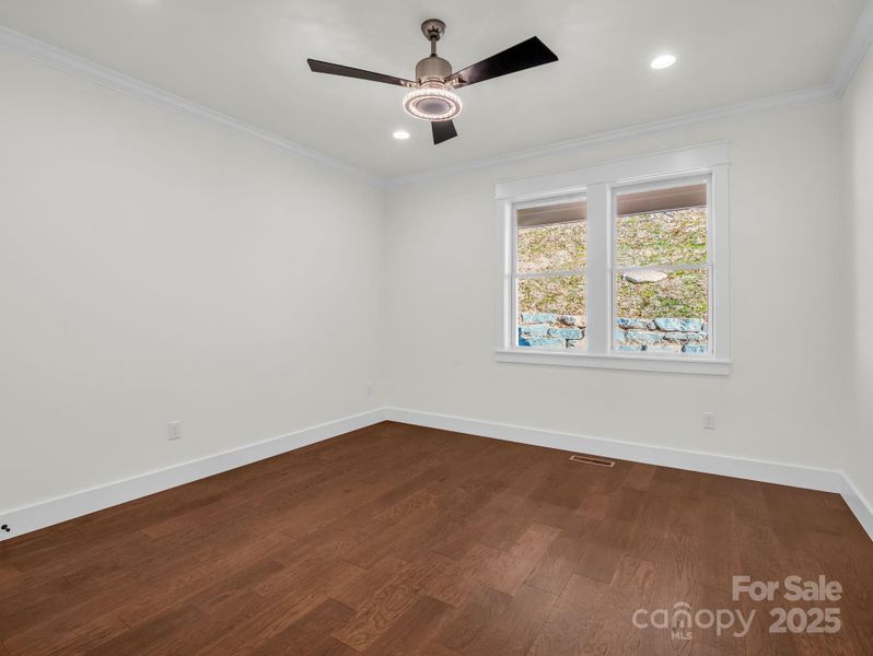 Spacious, unfurnished interior of a new home in , Hendersonville (Image 21).