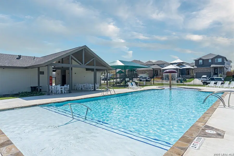 Community amenities in Knox Ridge, Converse (Image 4). Community amenities in Knox Ridge, Converse (Image 4).