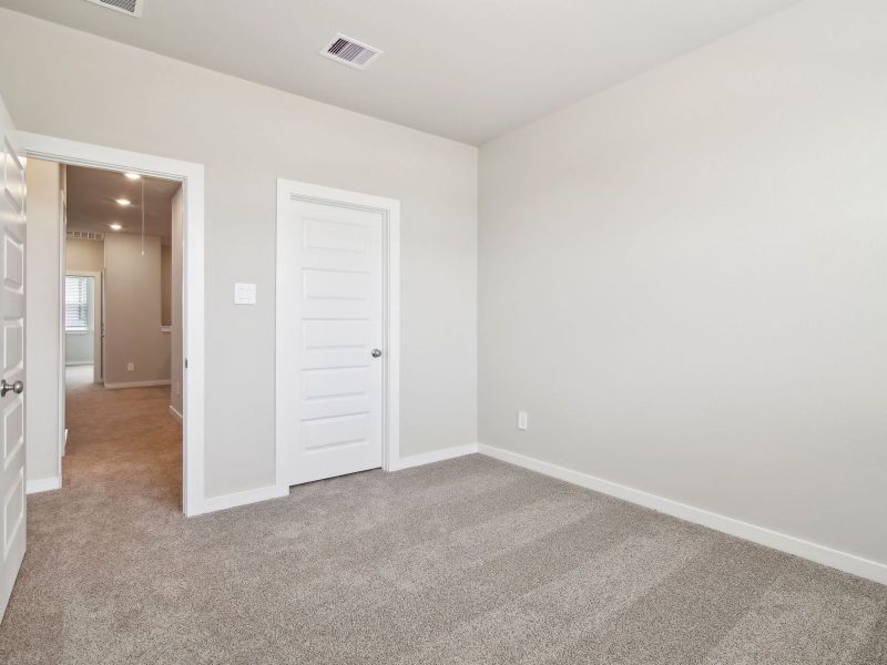 Spacious, unfurnished interior of a new home in Kemah Crossing - City Series, Kemah (Image 19). Spacious, unfurnished interior of a new home in Kemah Crossing - City Series, Kemah (Image 19).