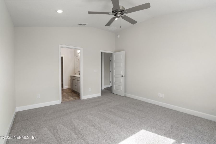 Spacious, unfurnished interior of a new home in , Green Cove Springs (Image 16). Spacious, unfurnished interior of a new home in , Green Cove Springs (Image 16).