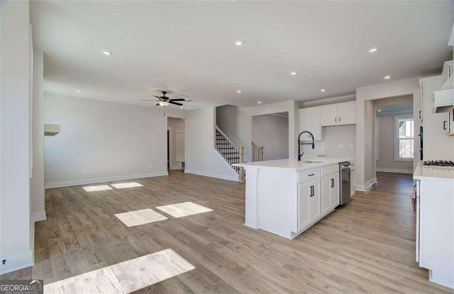 Spacious, unfurnished interior of a new home in The Paddocks at Doc Hughes, Buford (Image 21).