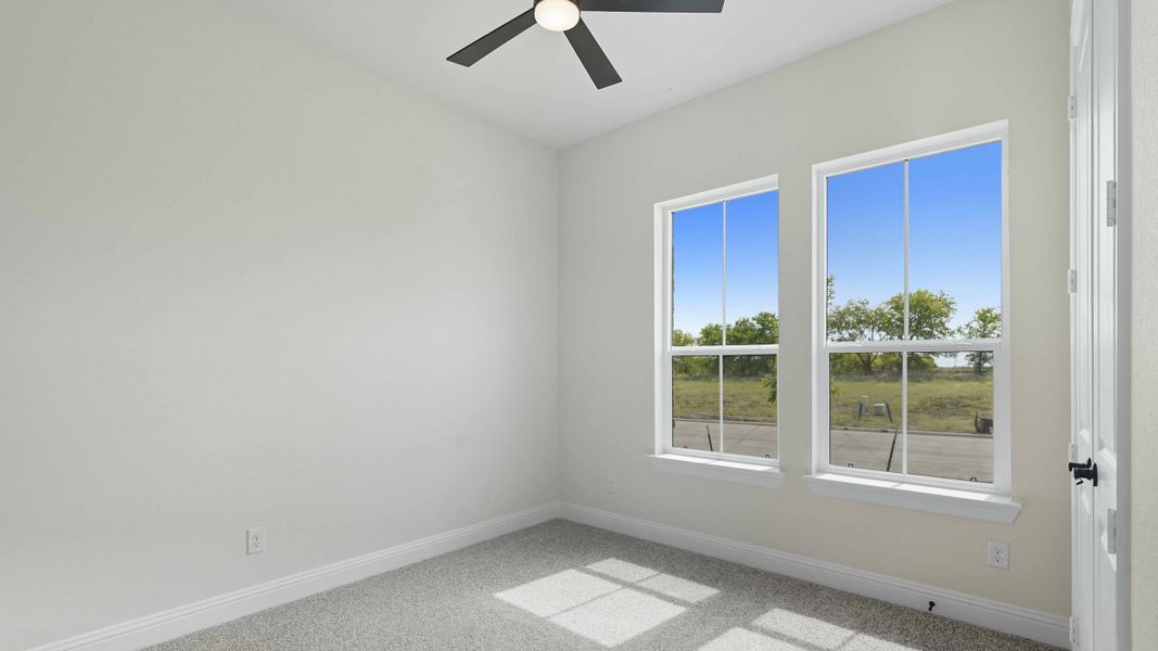 Spacious, unfurnished interior of a new home in Clearview Ranch, Royse City (Image 22).