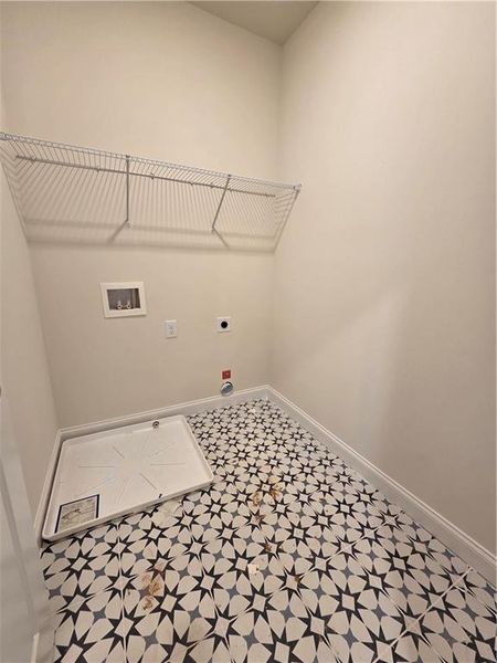 Spacious, unfurnished interior of a new home in , Buford (Image 8).