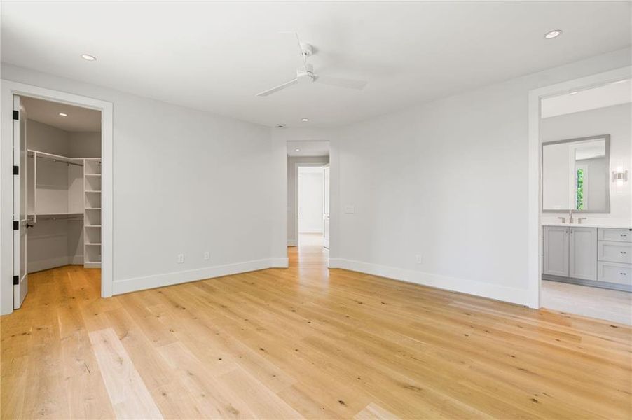 Spacious, unfurnished interior of a new home in , Atlanta (Image 61). Spacious, unfurnished interior of a new home in , Atlanta (Image 61).