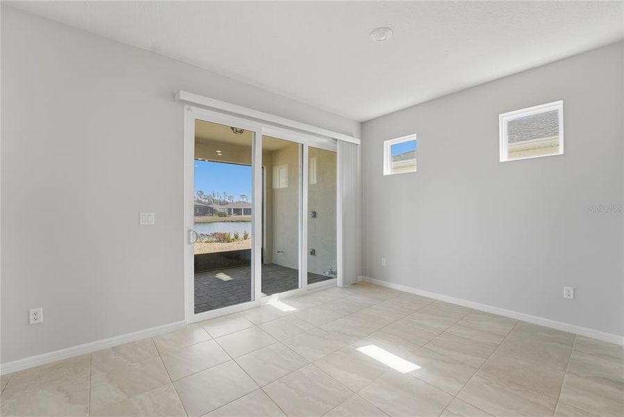 Spacious, unfurnished interior of a new home in , St. Cloud (Image 33).