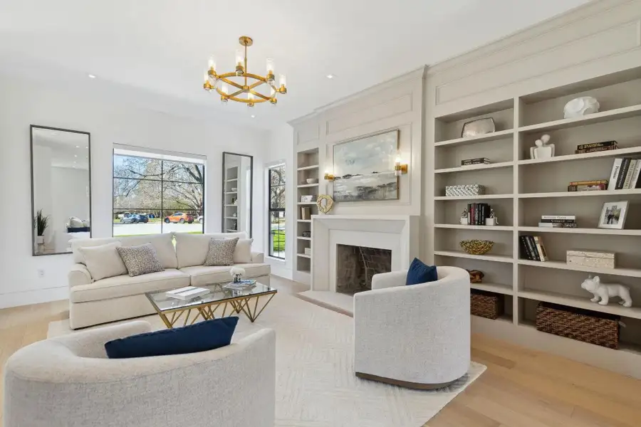 Furnished interior view inside a new home in , Horseshoe Bay (Image 4). Furnished interior view inside a new home in , Horseshoe Bay (Image 4).