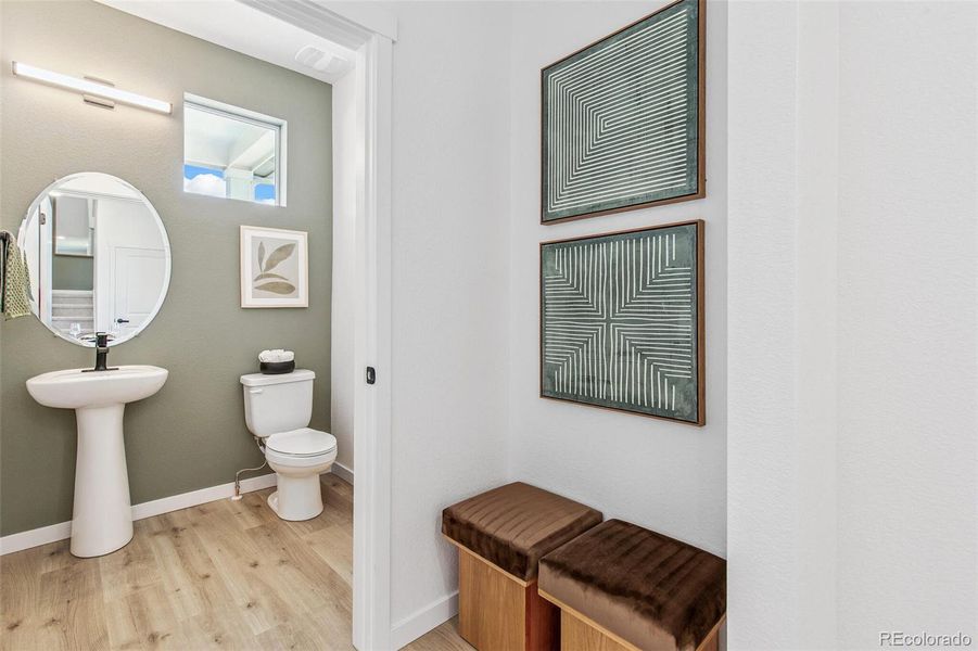 Furnished interior view inside a new home in Settlers Crossing, Commerce City (Image 10).
