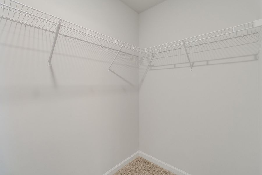 Spacious, unfurnished interior of a new home in Bluefield, Lexington (Image 20). Spacious, unfurnished interior of a new home in Bluefield, Lexington (Image 20).