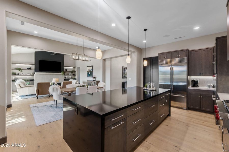 23-Kitchen to Dining